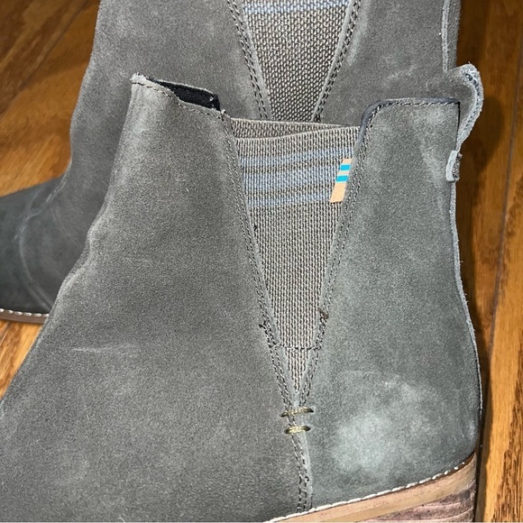 Toms Esme Tarmac Olive Green Suede Chelsea Heeled Boots Size 10 - Picture 6 of 12
